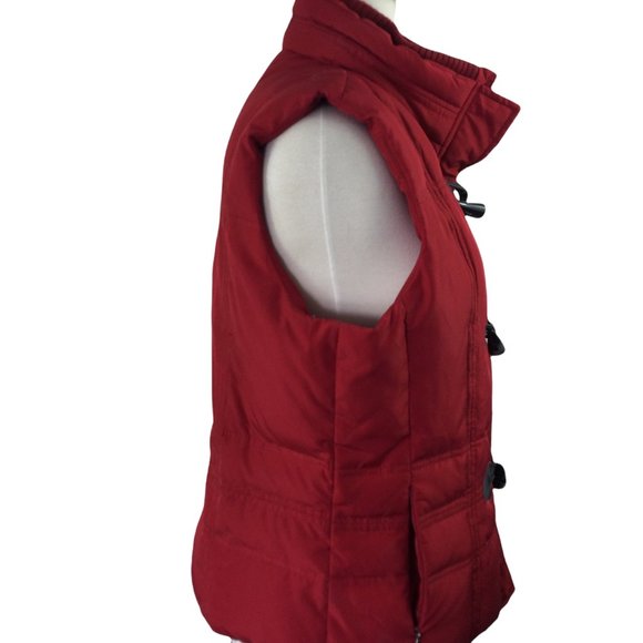Charter Club Red Toggle Down Vest, Small - Picture 4 of 9